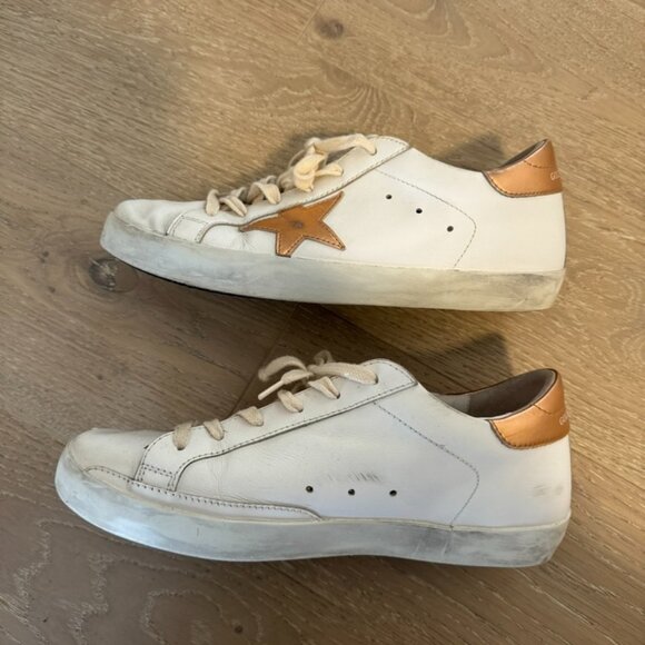 Golden Goose Super Star Low Too Sneaker- Optic White with Peach Pink Metallic - Picture 2 of 5